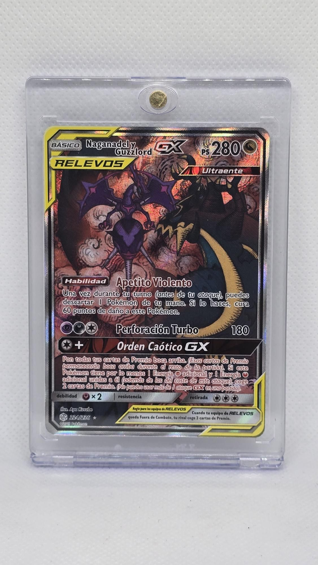 Naganadel & Guzzlord GX (CEC 224)
Cosmic Eclipse ESP 