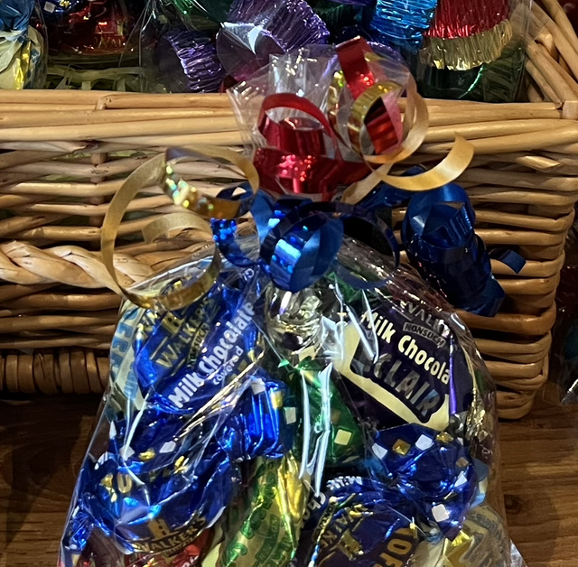 150g Walkers Mixed Toffees