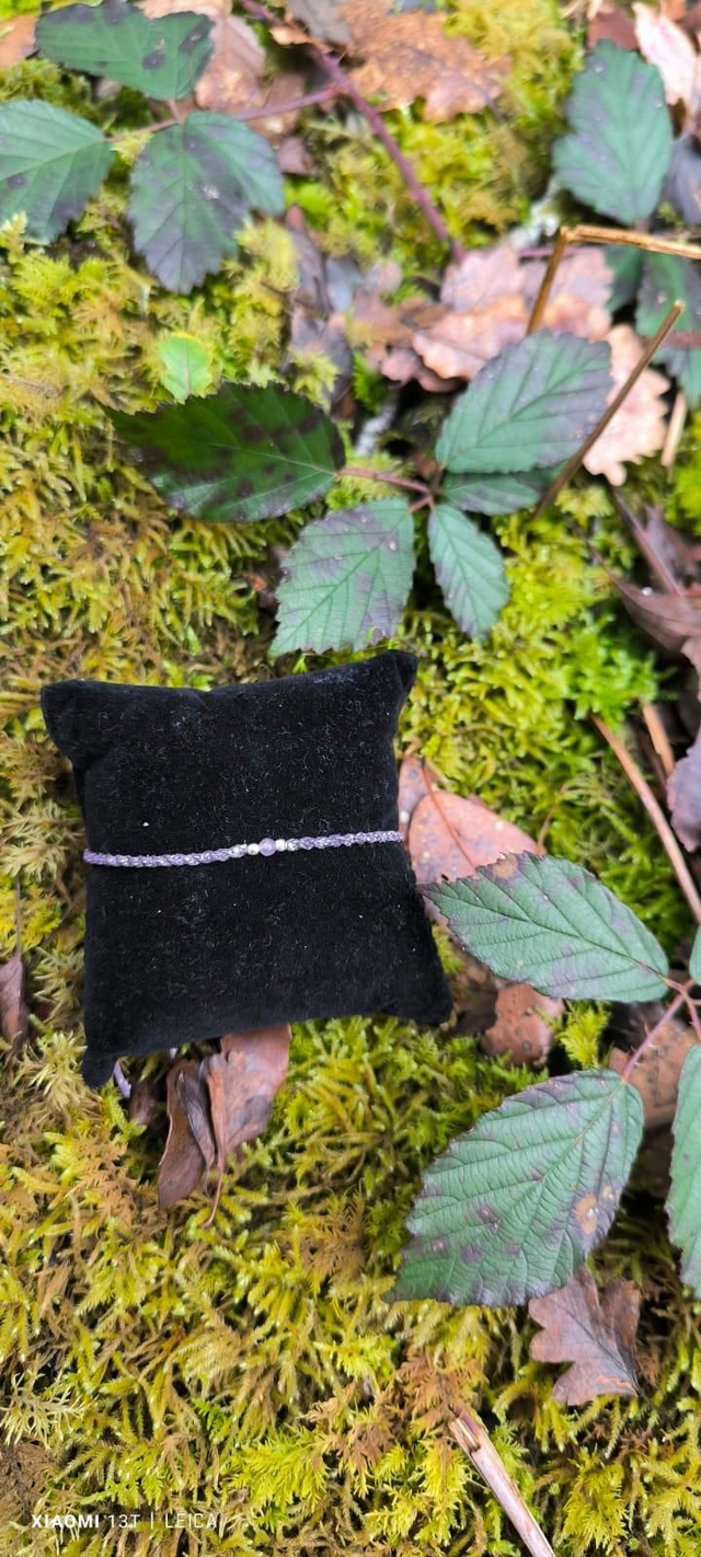 Bracelet avec perle d améthyste 