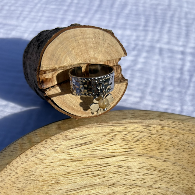 Bague martelée citrine