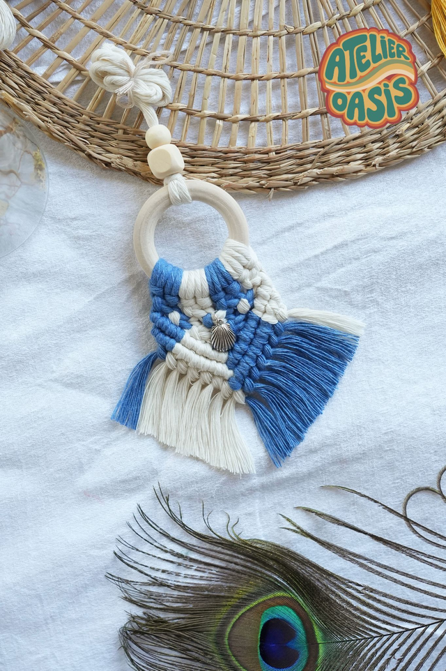 Mini macramé bicolore pour rétroviseur - diffuseur d'huile essentielle