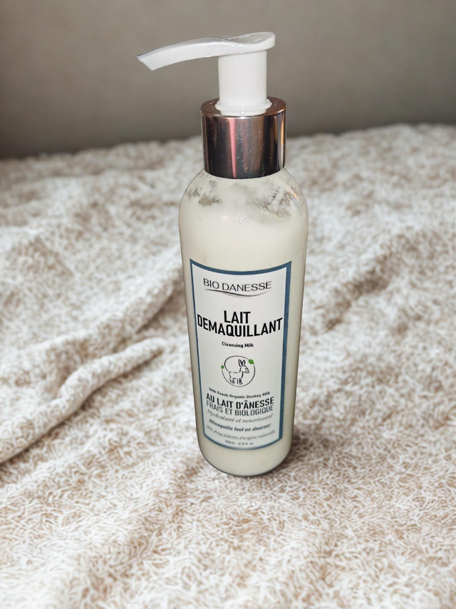 Lait démaquillant au lait d'ânesse 