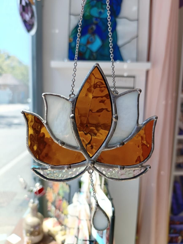 Lotus ambré et blanc nacré 