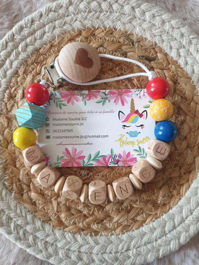 Attache tétine Bois