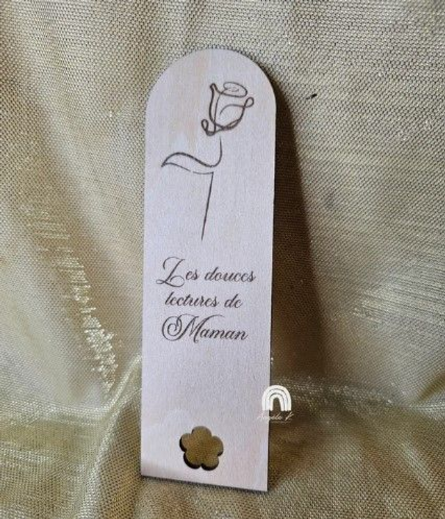 Marque page en bois personnalisé