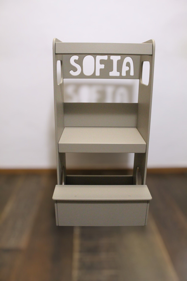 Learning Tower Personalizzabile con nome "CUORE" Regolabile 3 altezze