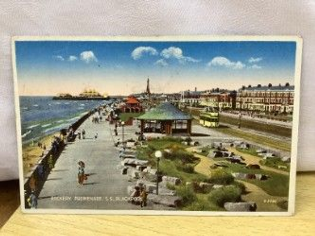 Rockery Promenade, South Shore, Blackpool, Lancashire, Posted 1941 Unbranded vintage postcard. Our Ref No R416 £2.50