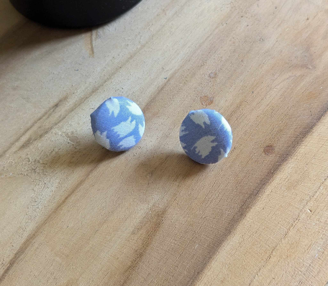 Boucles d'oreilles bouton