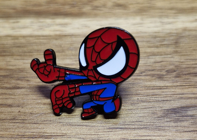 PIN'S SPIDER-MAN