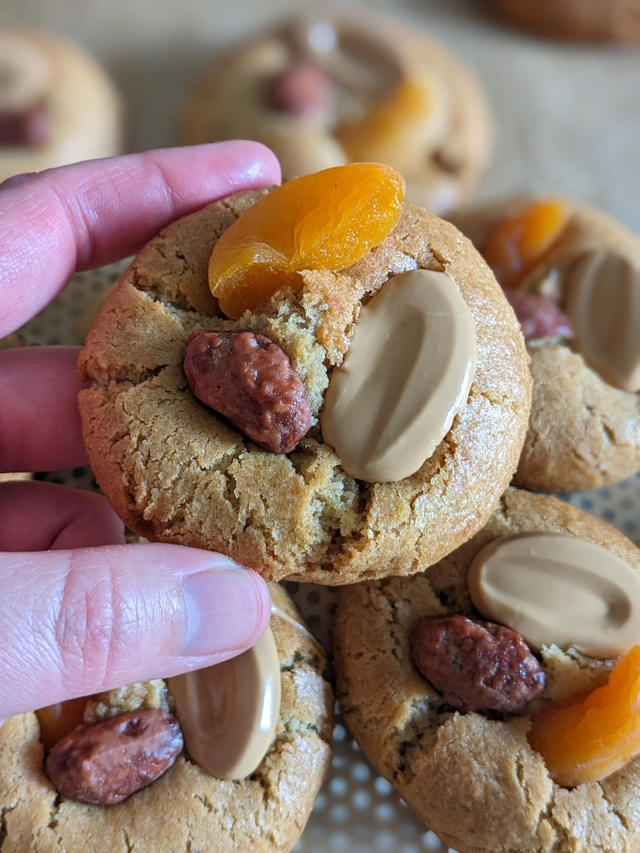 Cookie Abricot moelleux/chocolat Dulcey/Amandes