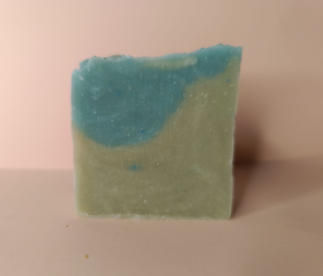 Soap - Musk · Bergamot · Cedar · Pine with Goose fat