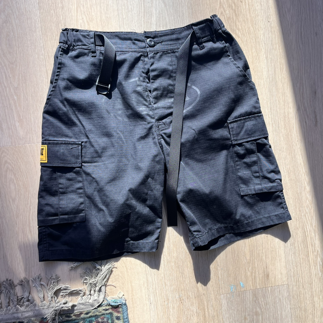 Corteiz cargo corti size L pre-owned