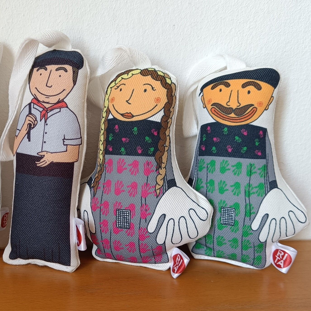 GEGANTS LA RIERA DE GAIÀ