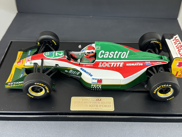 Lotus 107B Ford J. Herbert Formel 1 Tamiya Colletor's Serie 1:20