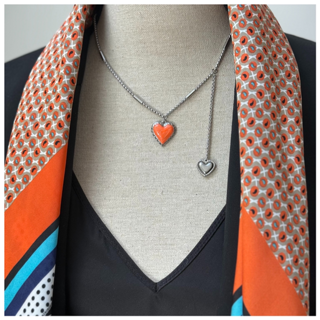 Collier coeur , pendant asymetrique 