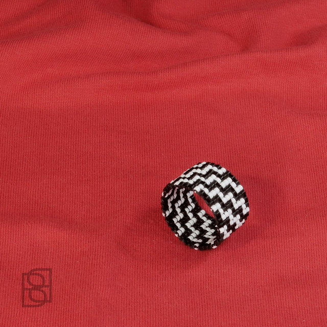 ZIG-ZAG  ring 