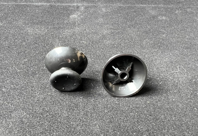 Xbox 360 Thumbstick Cap Replacement (Set of 2)