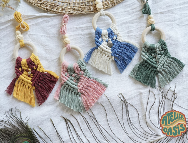 Mini macramé bicolore pour rétroviseur - diffuseur d'huile essentielle