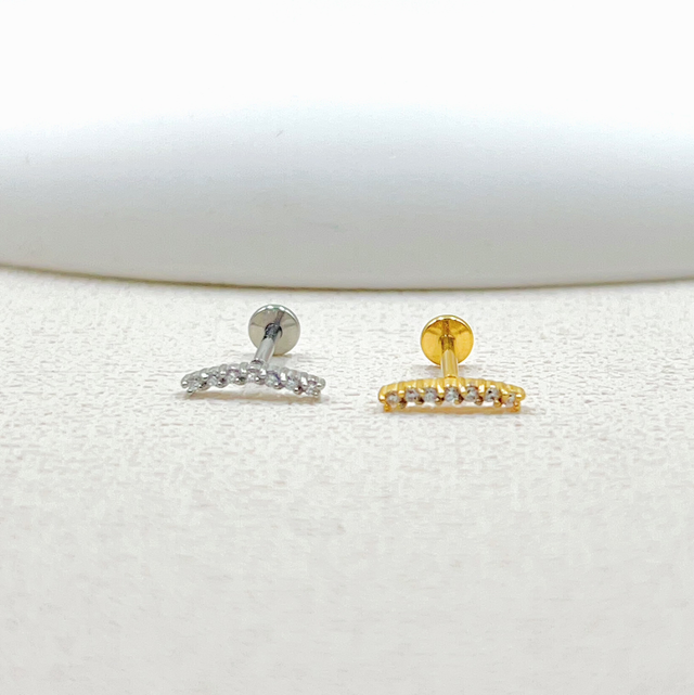 Piercing hélix Mila 