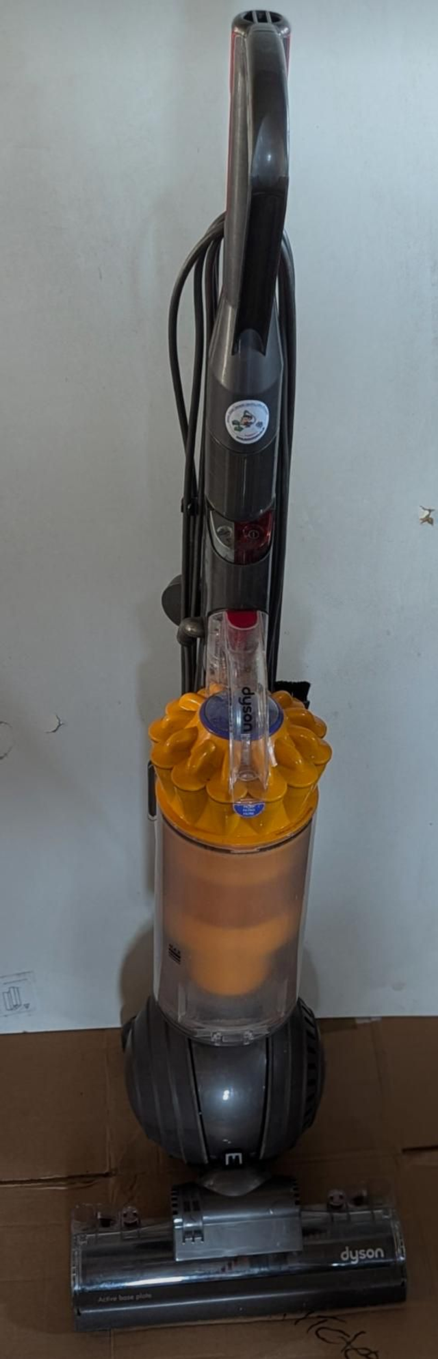 Dyson DC40 light weight upright ball vacuum 