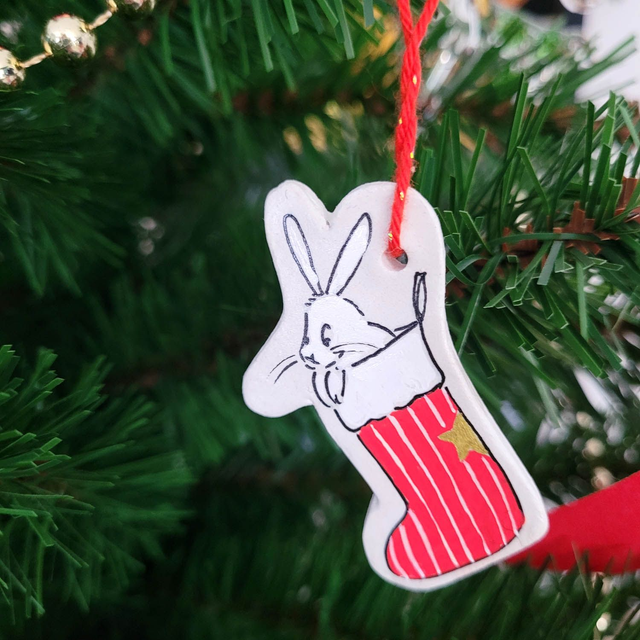 Suspension Lapin et chaussette de Noël rouge