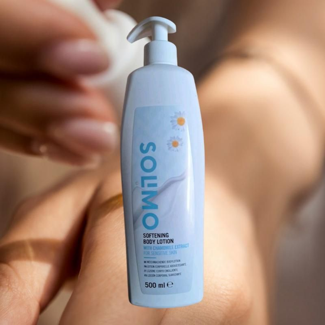 Solimo Softening Body Lotion with Chamomile Extract – 500ml | Body Care &amp; Sensitive Skin
