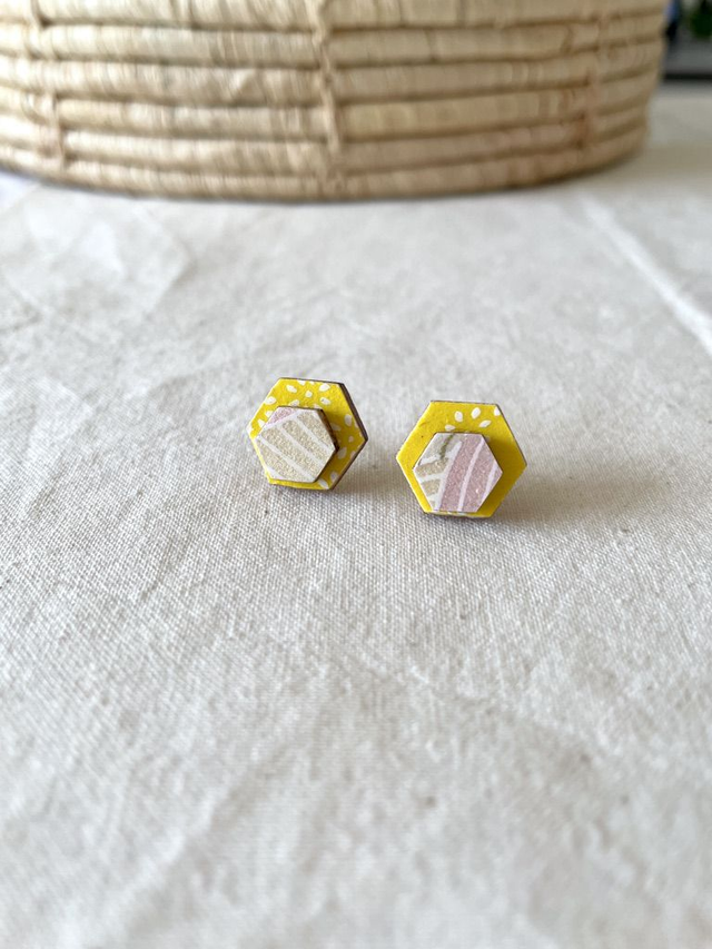 Puces d’oreilles Hexagones taille S - Couleurs variées (tons bleu et jaune)