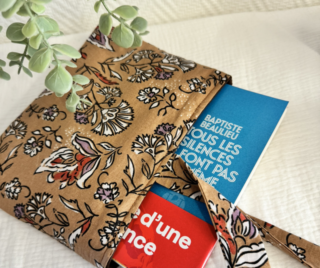 Pochette à livre
