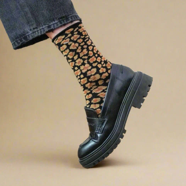 KLUE Glitter Lurex socks in eco-friendly Lyocell | Leopard amber
