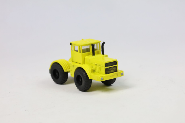Kirowez K-700A Kasimir TT 1:120 