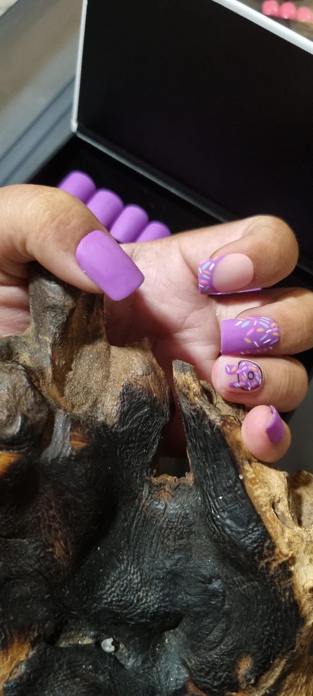 Purple donuts carré S