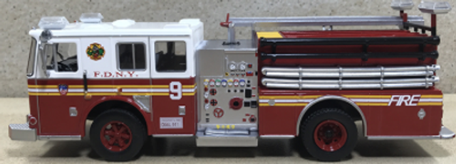 Feuerwehr New York 1:43 IXO 