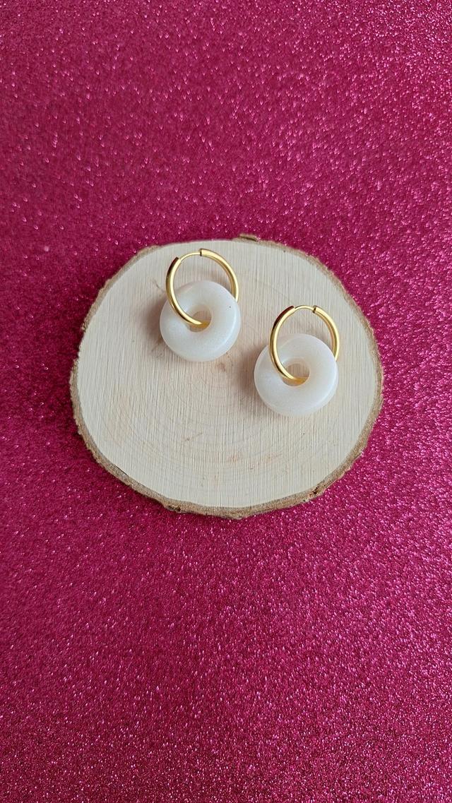 Créoles dorées donuts blanc 