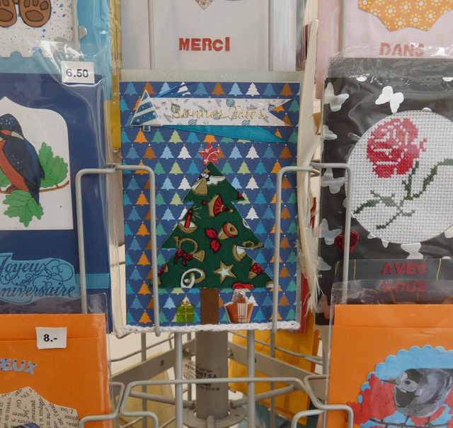 Bonnes fêtes avec le sapin de Noël