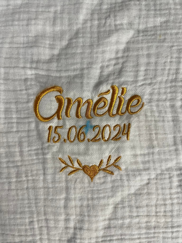 fichier broderie coeur - 3 Tailles en cadre 10x10 / 12 Formats