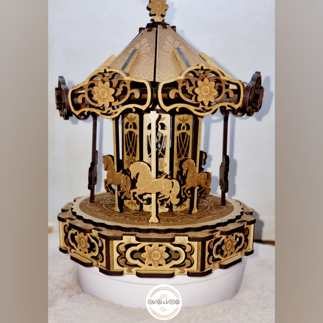 Carrousel en bois 