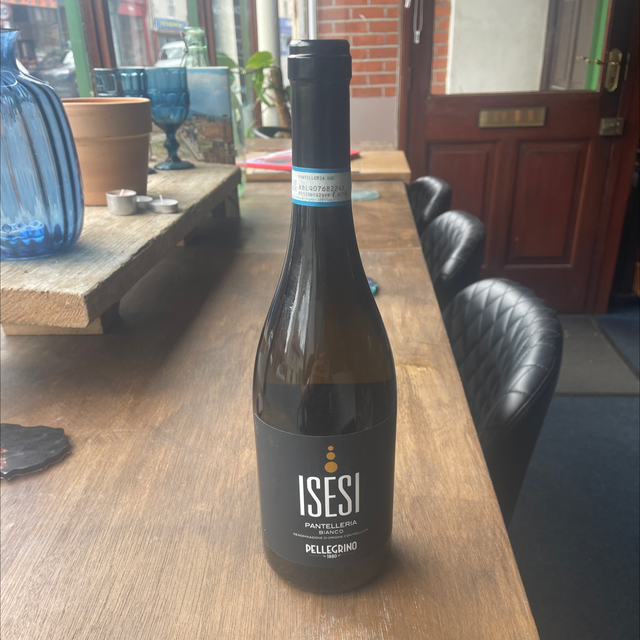 Pellegrino, ‘Isesi’ Pantelleria Zibbibo DOC 2022