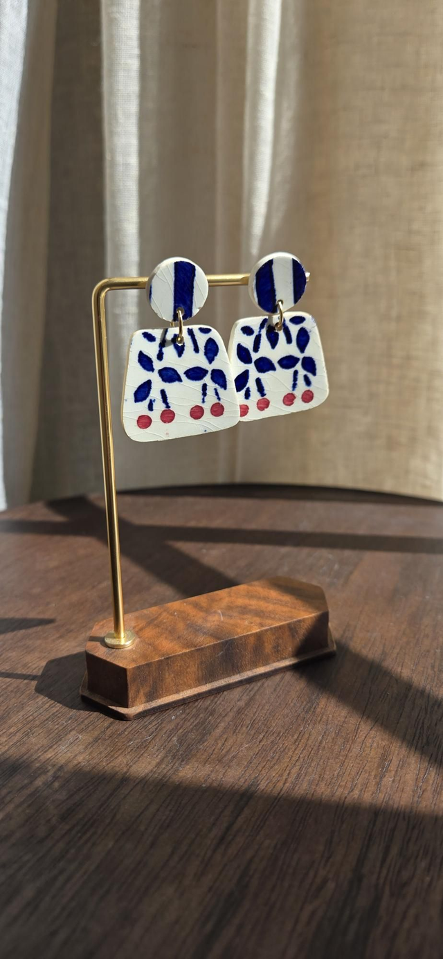 Paire de boucles d'oreilles - faïence Gien - acier inoxydable doré 