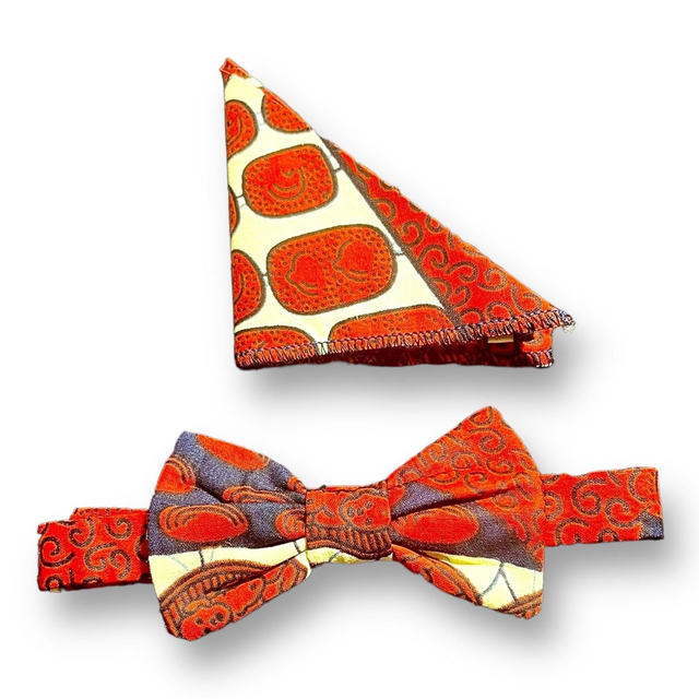 Noeud papillon et mouchoir de poche