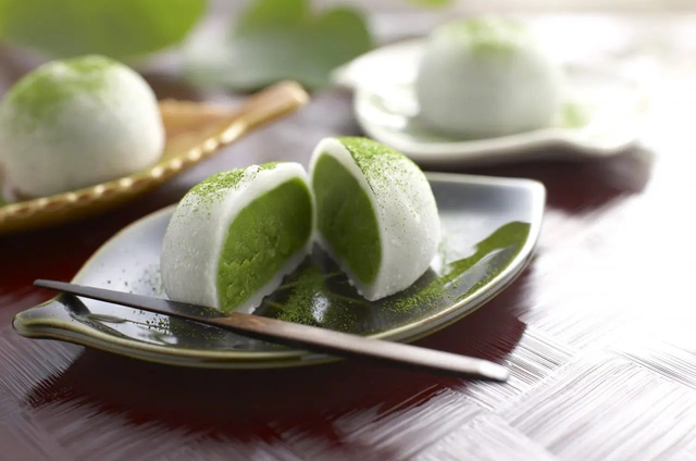Matcha Ice Cream Mochi (2 pieces)