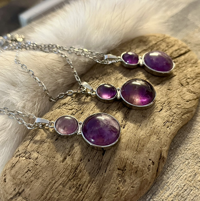 Tupla ametisti kiviriipus