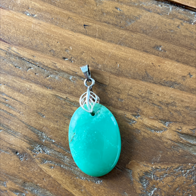 Pendentif en Chrysoprase et bélière argent 