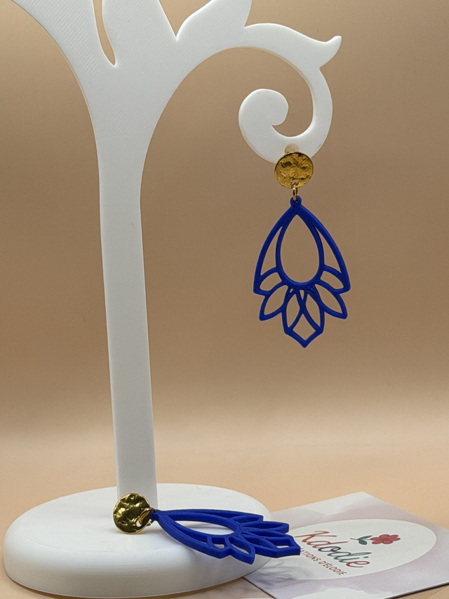 Boucles d'oreilles Fleur - Attaches Fantaisies couleur dorée