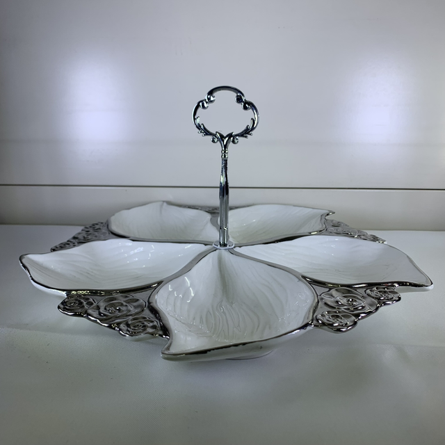 Assiette à compartiment blanc/argenté