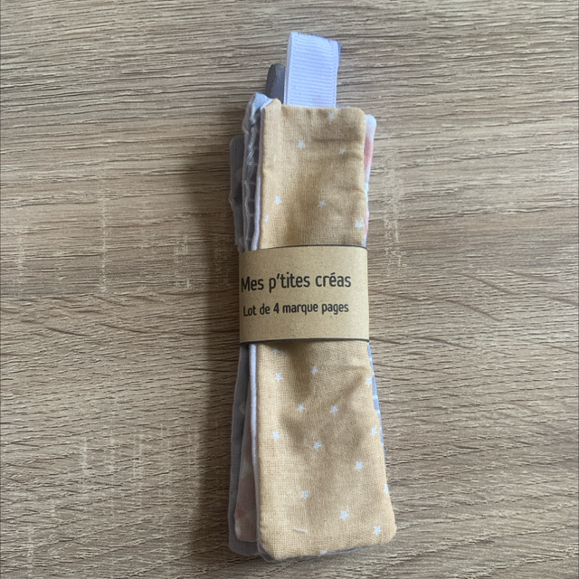 Lot de 4 marque pages en tissu