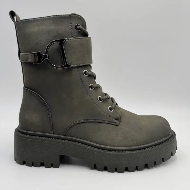 D-Buckle Boots - Green
