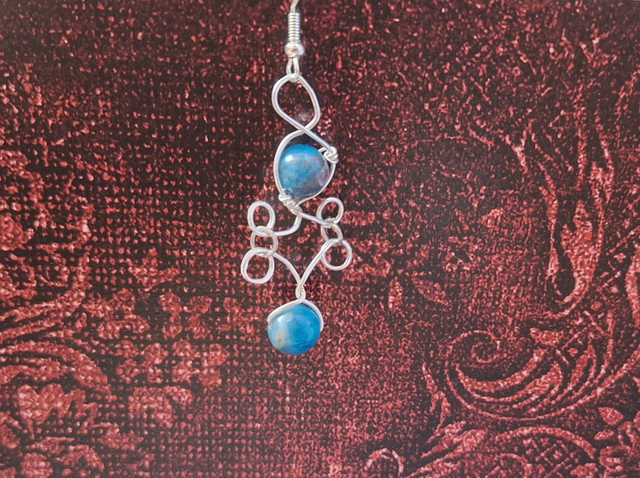 The cathedrals lovers in silver with blue apatite, single earring