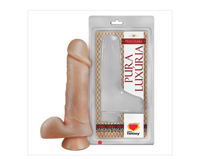 Pênis Realístico com Escroto e Ventosa - 16,2cm X 4,4cm Referência: PV009