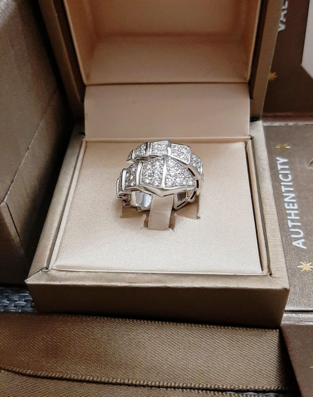 Ring BVLGARI Serpentin