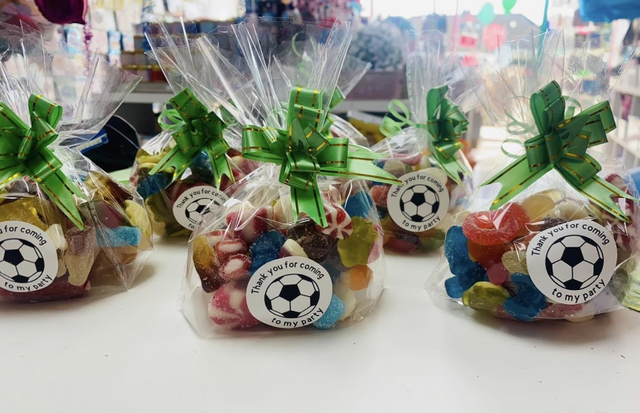 Party favours Football sticker bags 
